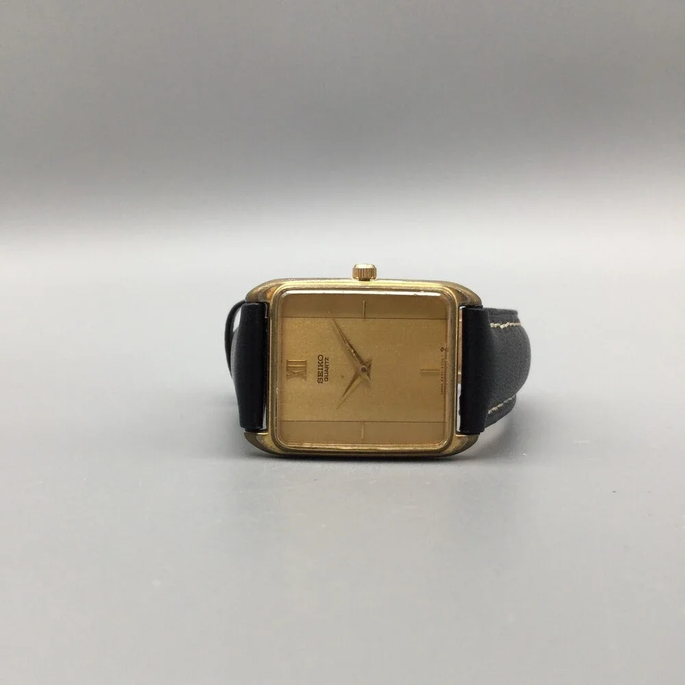 Seiko Mens Watch 25mm Gold Dial Gold Tone 6530-5200 Black Strap New Battery